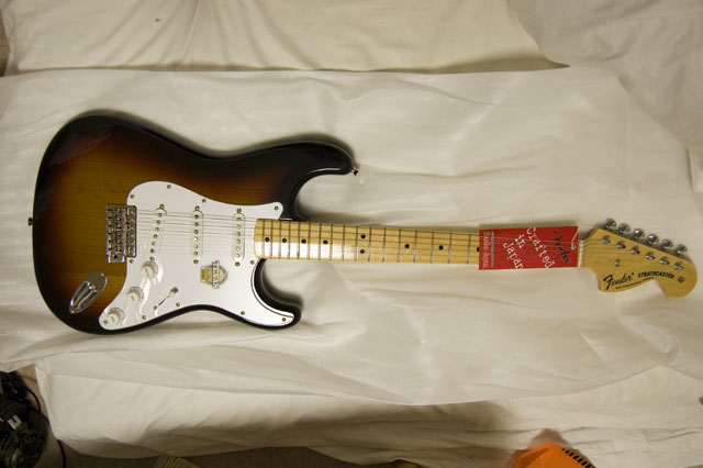 FenderJapan Stratocaster ST68-92TX : 委員長とギター FenderJapan Stratocaster ST68-92TX : 委員長とギター