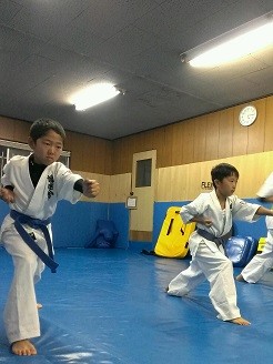 2014-11-29 012