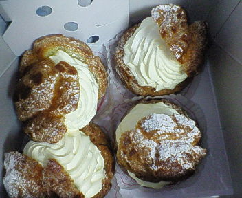 201002232345000