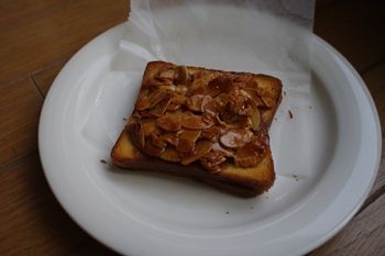 逗子にあるパン屋「パンヤコット(Panya Cotto)」のパン