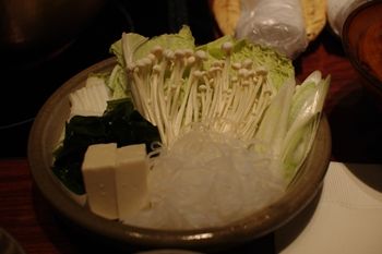 新横浜にあるしゃぶしゃぶ専門店「しゃぶせん」の野菜