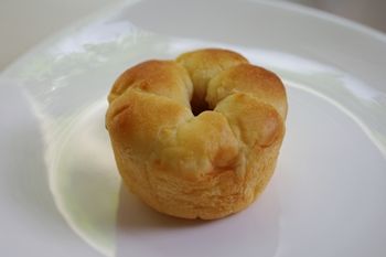 鎌倉七里ヶ浜にあるパン屋「kondo(コンドウ)」のパン