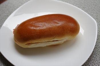 横浜綱島にあるパン屋「パンの田島」のパン