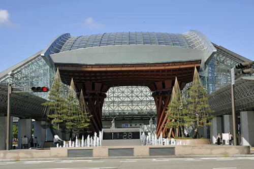 金沢駅