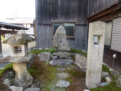 029 夏見一里塚跡の前