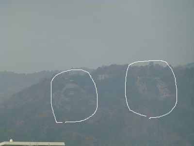 046 山肌に山のマーク