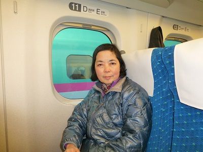 005 新幹線ひかり車内