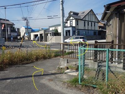 047 分岐(回り込んで左)