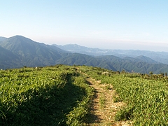 吾妻山頂から南ノ原へ その1