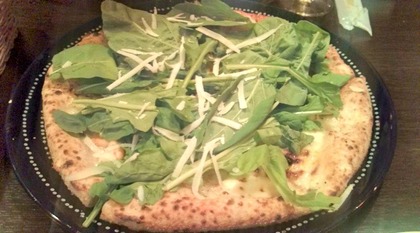 永遠に続く東京で美味しいピッツァを見つける旅 : kuma days