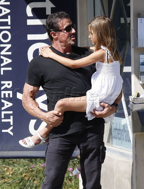 stallone092009_07-full