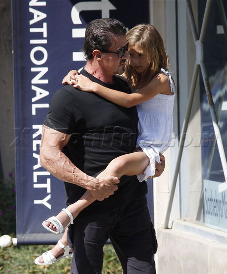 stallone092009_11-full