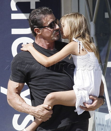 stallone092009_01-full