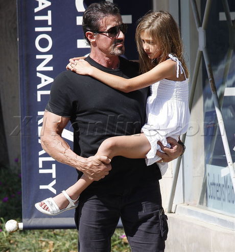 stallone092009_12-full