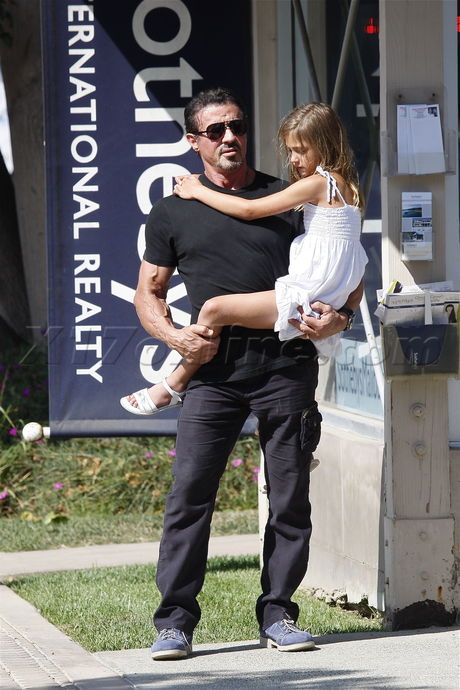 stallone092009_02-full