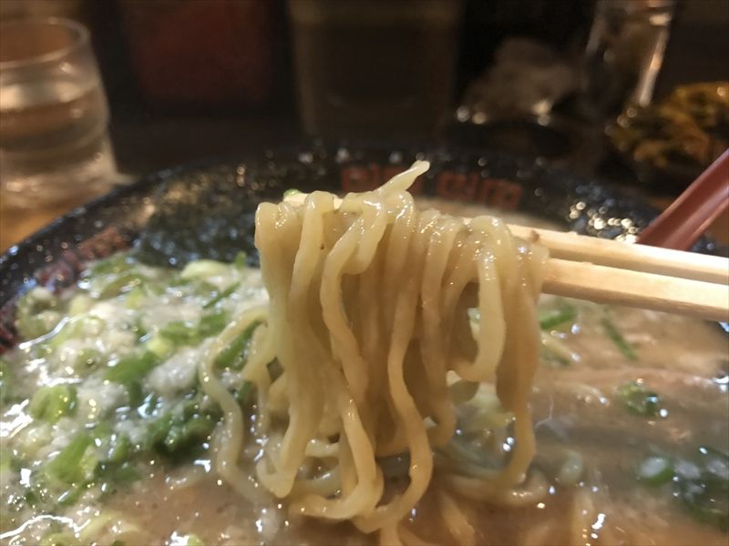 ラーメン無鉄砲大阪本店09