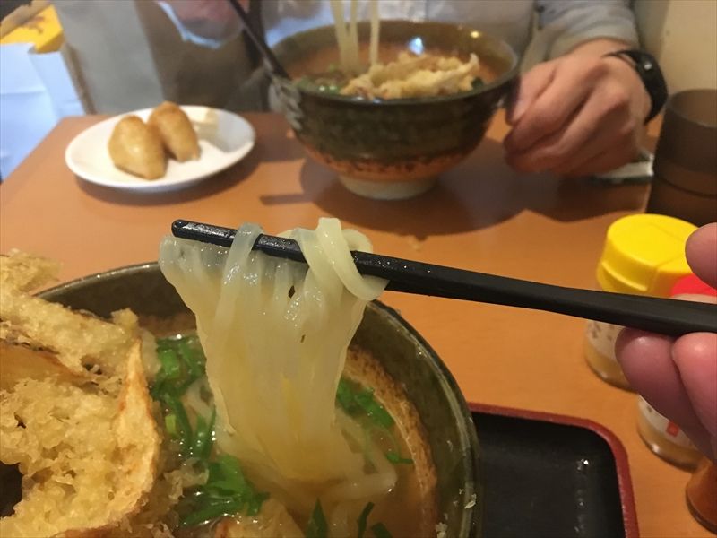 大地のうどん 博多駅地下店>