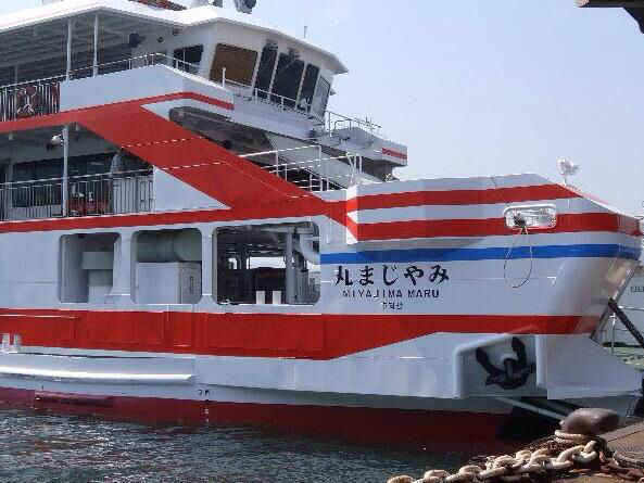 z 	YouTube>2{ ->摜>5 