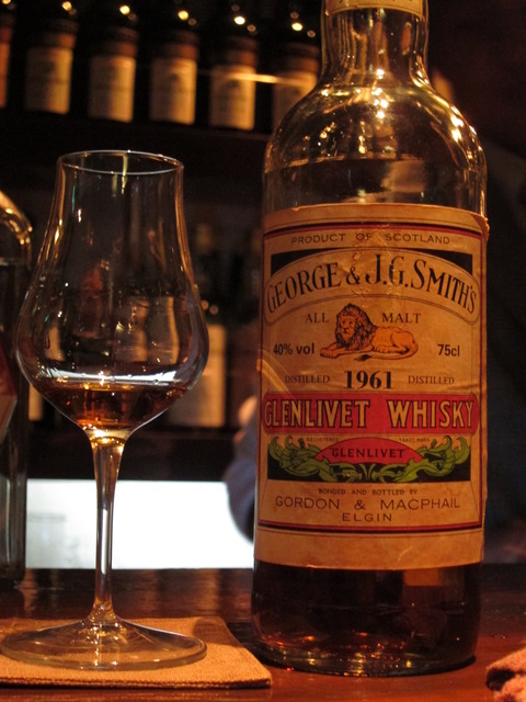 グレンリベット 1961-1990 GM ライオンラベル 40% : くりりんの