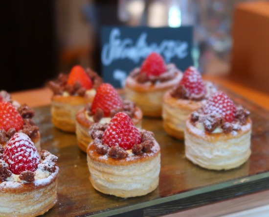 B06D9971-A0C5-4CE8-959F-B05E9691C89D