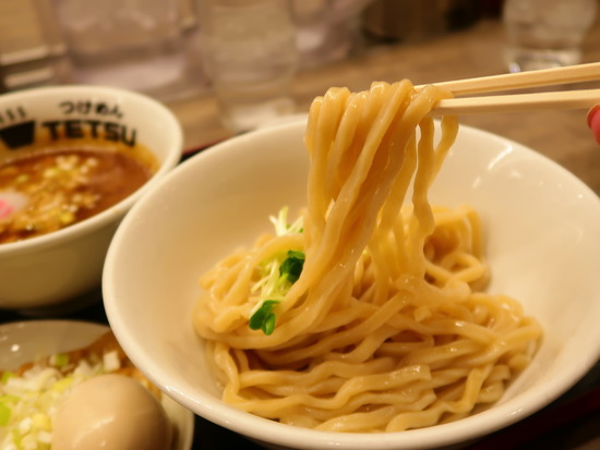 7375B566-34D2-4F15-B853-3B2DA0C91291