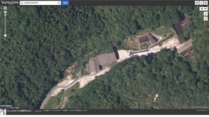 23 ヤフー地図 建物 アップ 影が長い