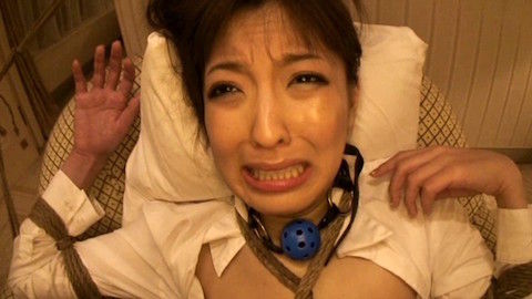 【ましろ杏】ボールギャグを噛まされたまま緊縛拘束されて電マ責めでアヘ顔を晒すドM女教師