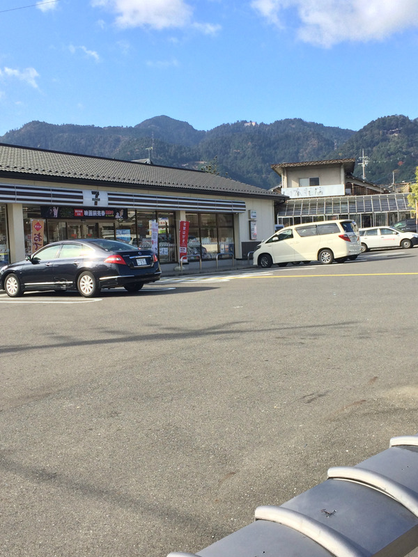 20151214_020801131_iOS