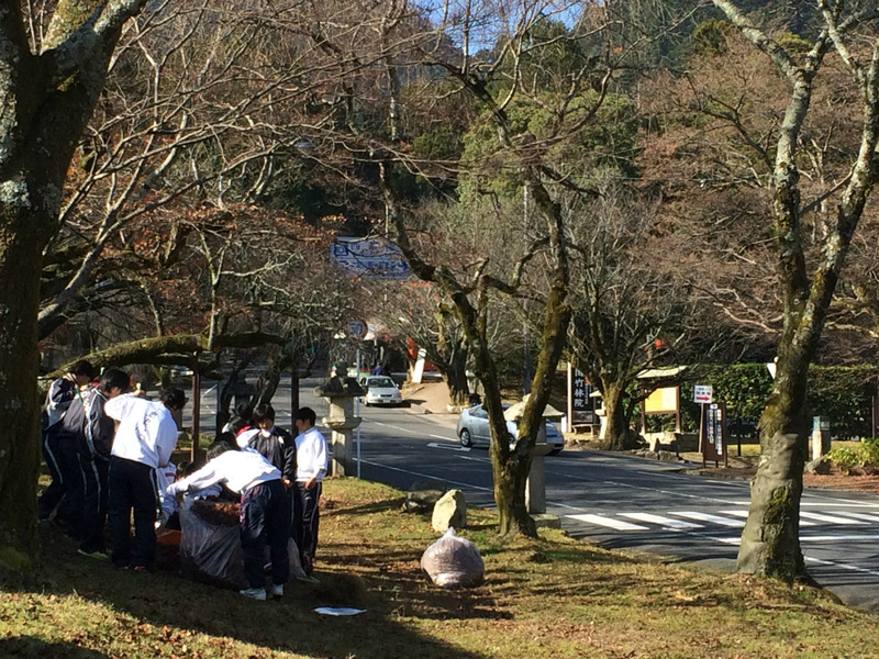 20151214_024640941_iOS