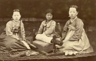 Korean women 321