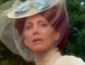 Gayle Hunnicutt 6