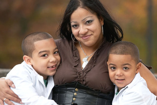 Hispanic single mother 1
