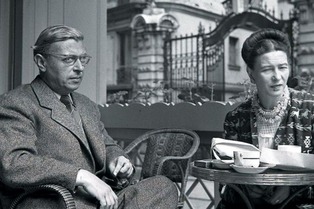 Jean-Paul Sartre & Simone de Beauvoir