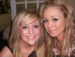 Nicola (R)& Andrea(L)sister