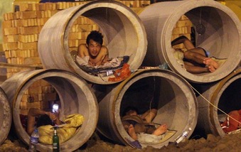 Chunese workers 8