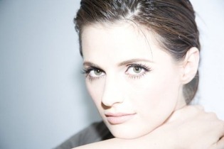 stana-katic 80