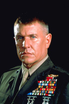 Tom Berenger 4