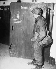 dachau gas chamber