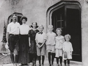 Frederick Pabst & Ida Uihlein & children