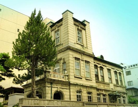 山形市十日町2丁目4-16_吉池小児科医院 (3)