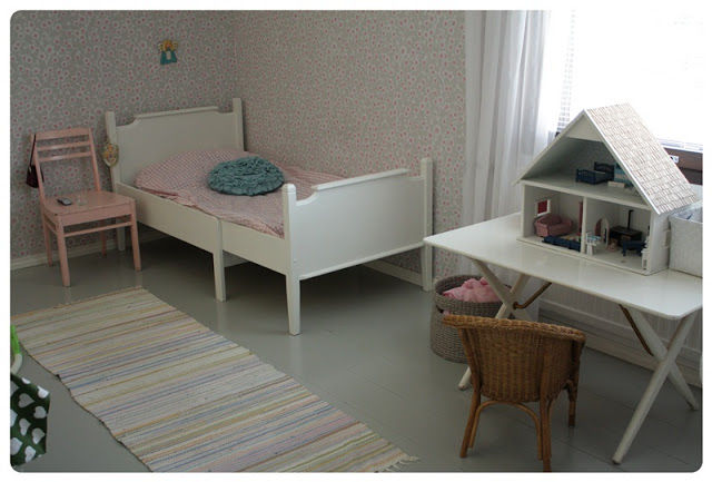 可愛い部屋紹介ブログ 花柄の壁紙の可愛い部屋