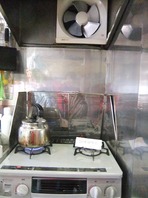 大掃除後のガスコンロの周り