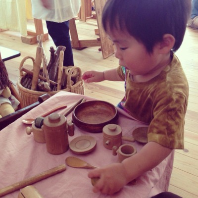 シュタイナー幼稚園 木のおもちゃ シュタイナー教育 やすらぎ nemury ネムリー