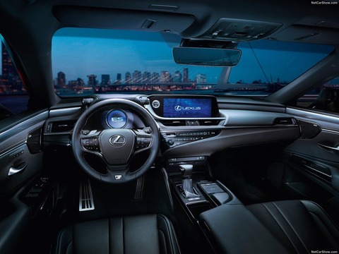 Lexus-ES-2019-1600-21