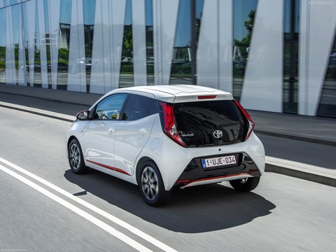 Toyota-Aygo-2019-1600-3c
