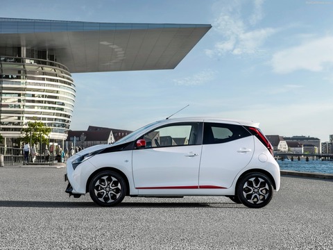 Toyota-Aygo-2019-1600-24