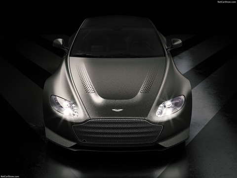 Aston_Martin-V12_Vantage_V600-2018-1600-04