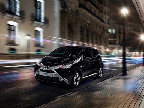 Toyota-Aygo-2015-1600-1d