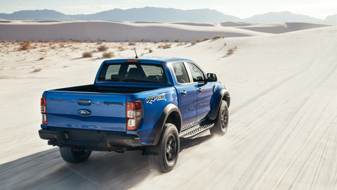 raptor-stills-outdoor-7-print-1