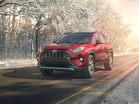 Toyota-RAV4-2019-1600-03